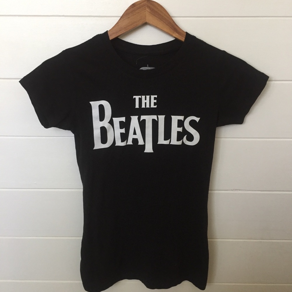Black tight fit Beatles shirt